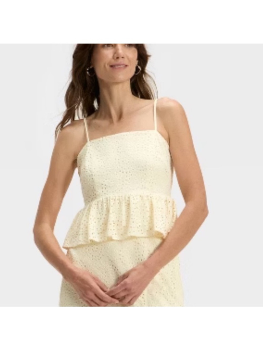 Woman Eyelet Lace Tank Top a new day Cream